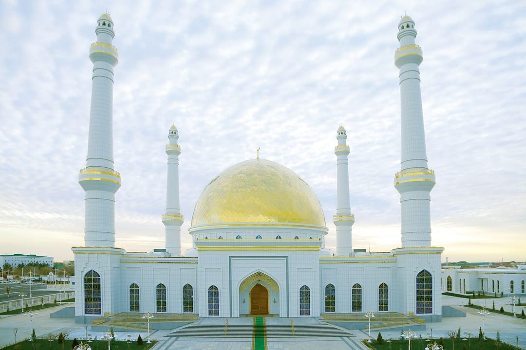 Мечети Туркменистана откроются для прихожан 29 марта