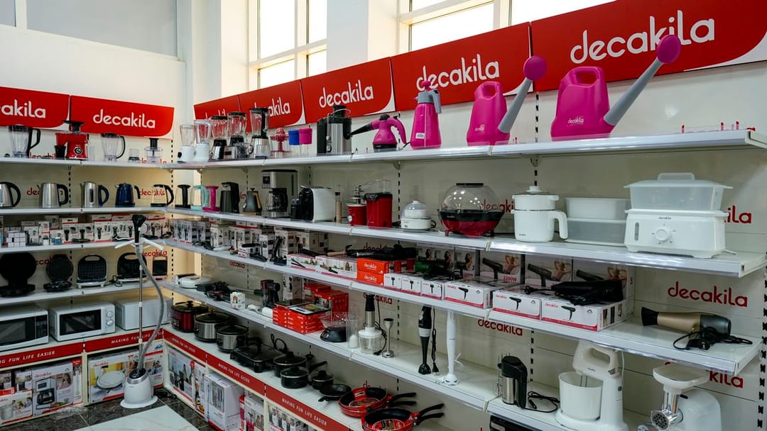 «Decakila» brendiniň Türkmenistandaky resmi dileri hojalyk tehnikalaryny hödürleýär