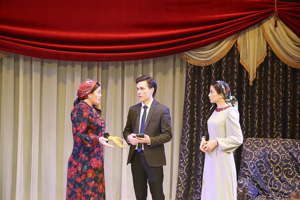 В Студенческом театре имени Молланепеса – премьера спектакля