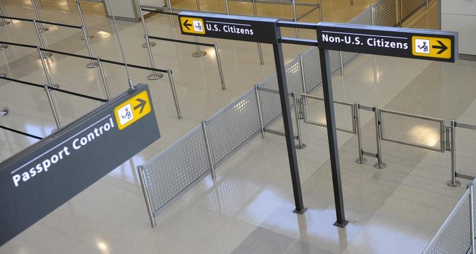 США откроют границы для вакцинированных иностранцев