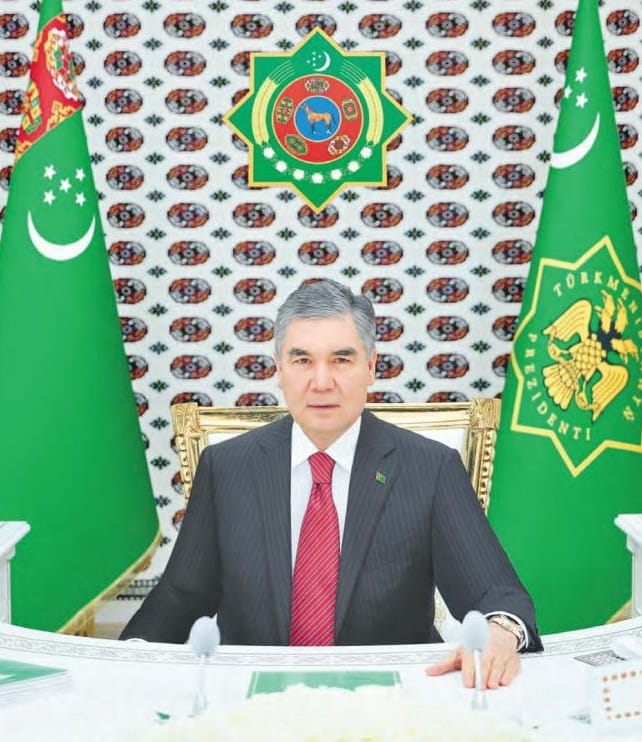 Президент Туркменистана поставил ряд первостепенных задач перед руководителями торгового комплекса