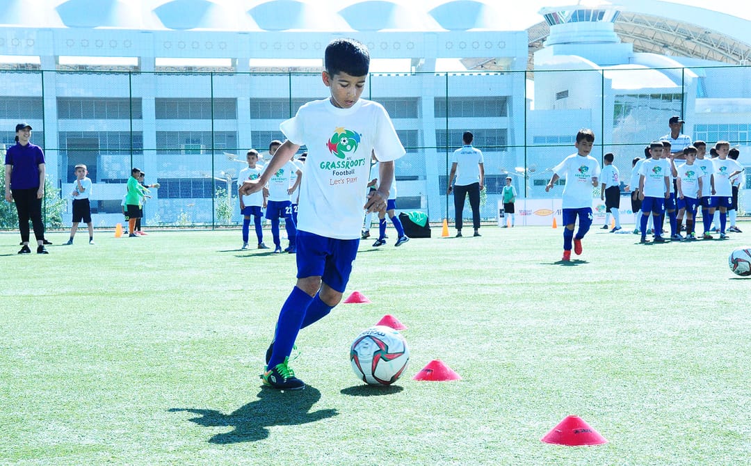 СДЮШОР приглашает ребят из Ашхабада к занятиям футболом