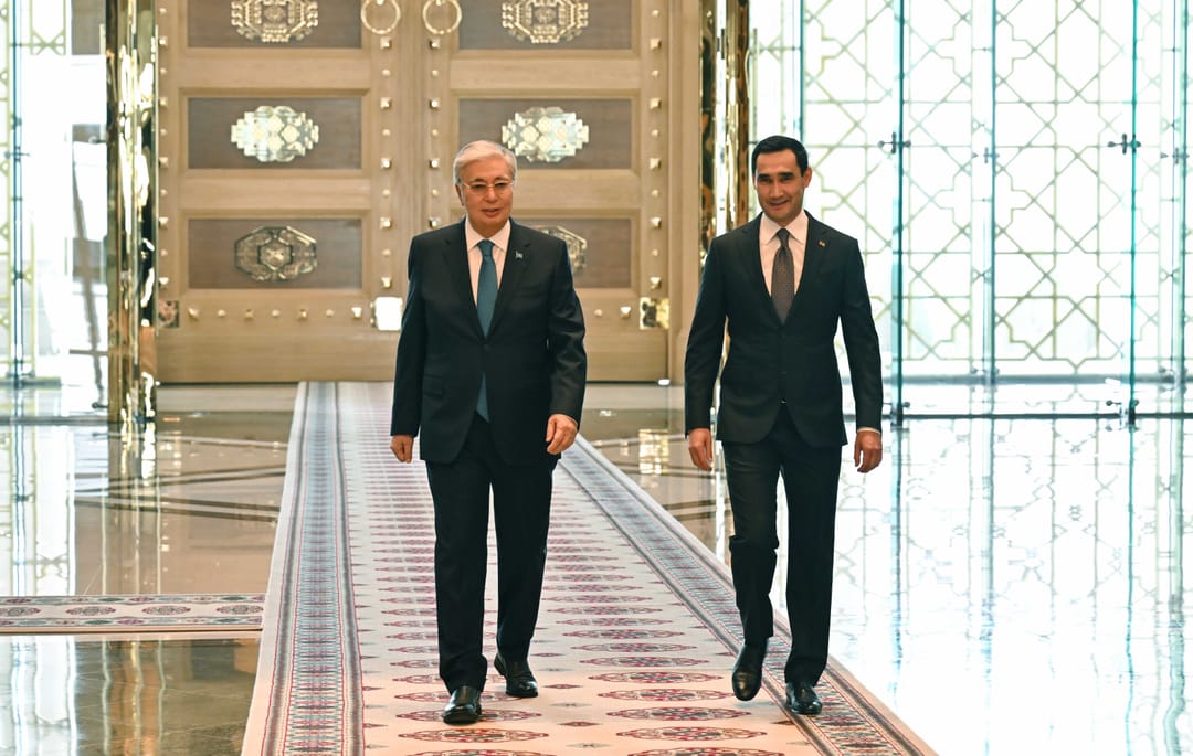 Serdar Berdimuhamedov ile Kasım Cömert Tokayev arasında bir toplantı yapıldı