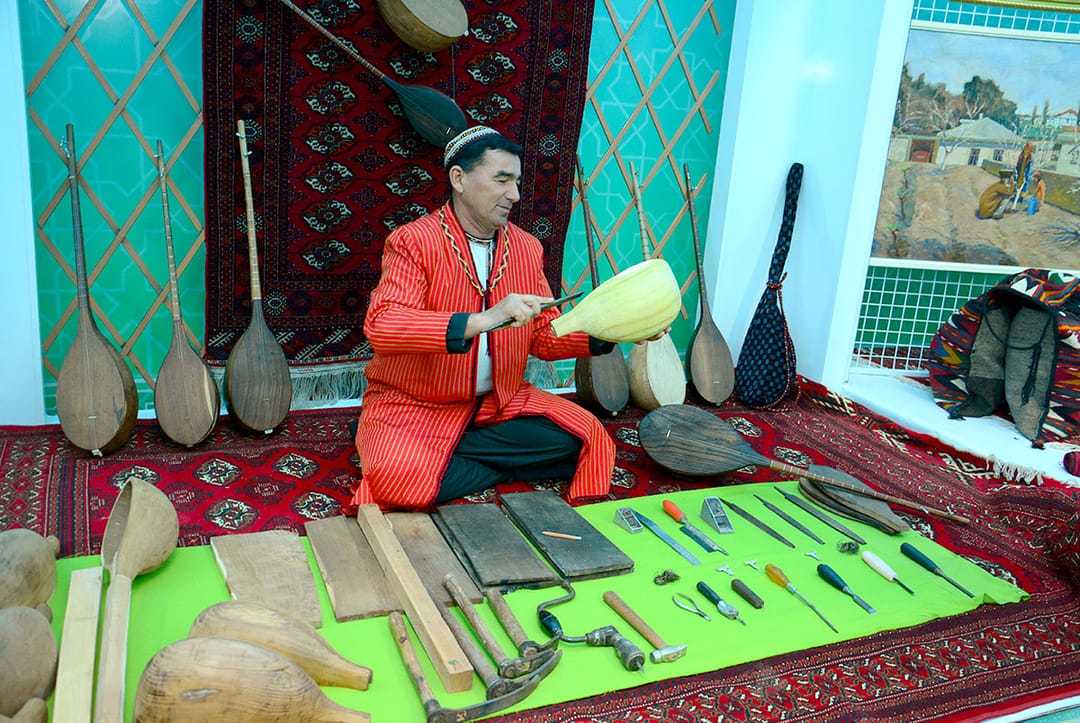 В Туркменистане пройдёт международный фестиваль ремесленников и мастеров прикладного искусства