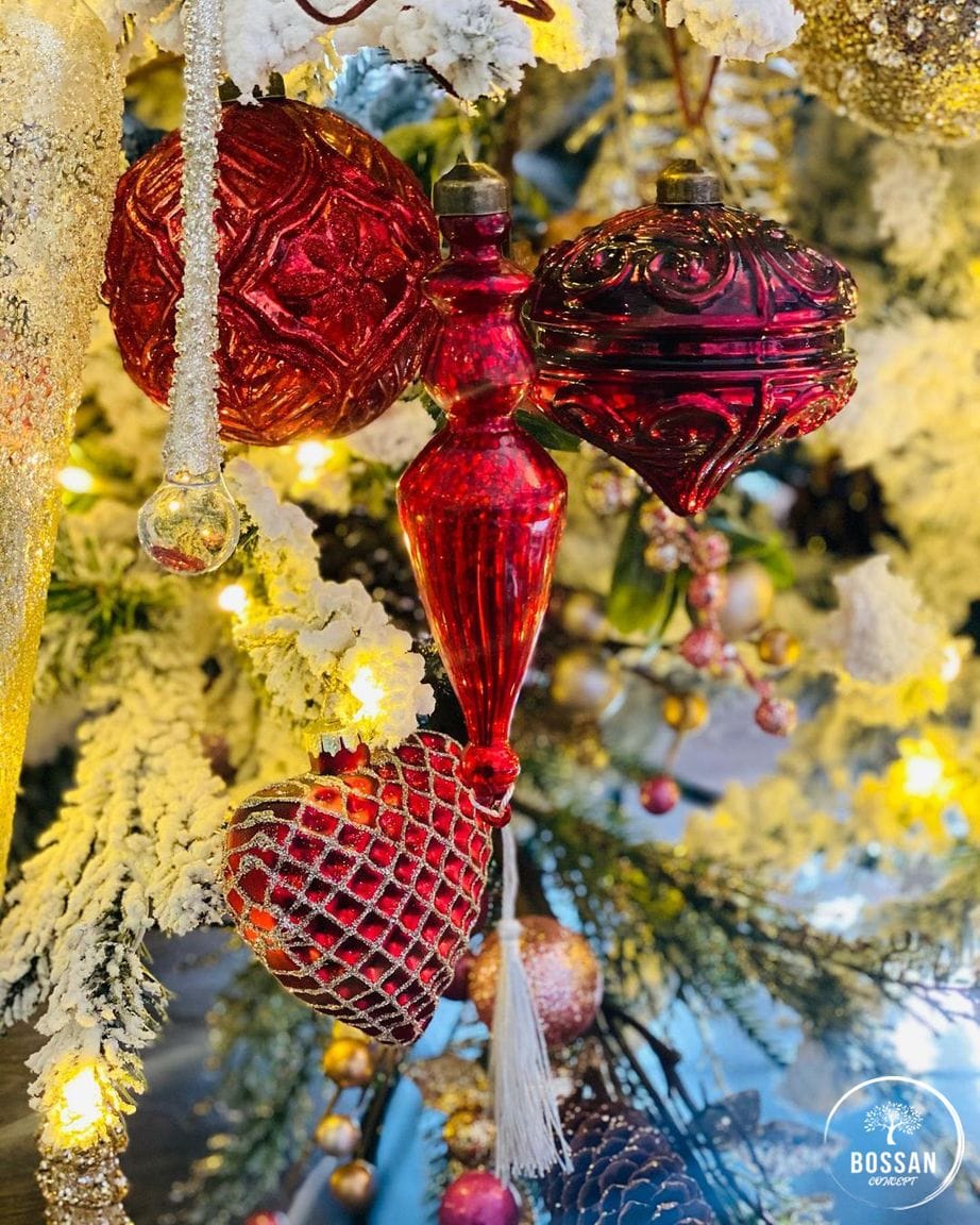 В магазинах Bossan concept новое поступление актуальных моделей новогодних ёлок