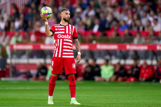 Kastelýanos XXI asyrda «Realyň» derwezesine poker eden ilkinji oýunçy boldy