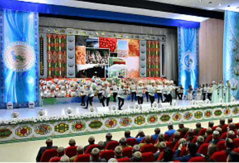 В Туркменистане лучшие работники сельскохозяйственной отрасли награждены медалями и почётными званиями 