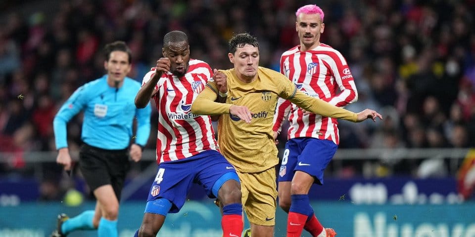 «Барселона» победила «Атлетико» и оторвалась от «Реала» на три очка