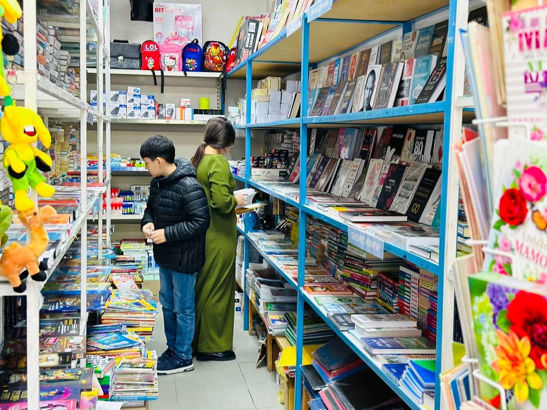 Bookshop Kitap-Market offers up to 20% discount on books and toys