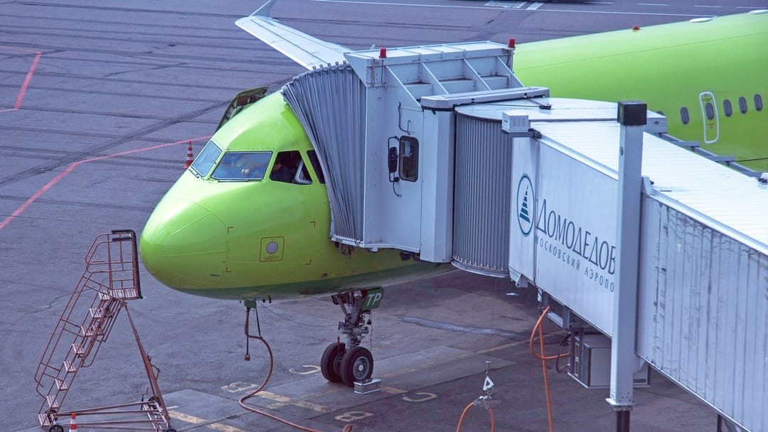 Domodedowo howa menzili oktýabr aýynda Türkmenistana uçuşlaryň tertibini çap etdi