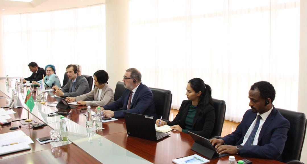 В Ашхабаде прошла встреча с делегацией Международного валютного фонда