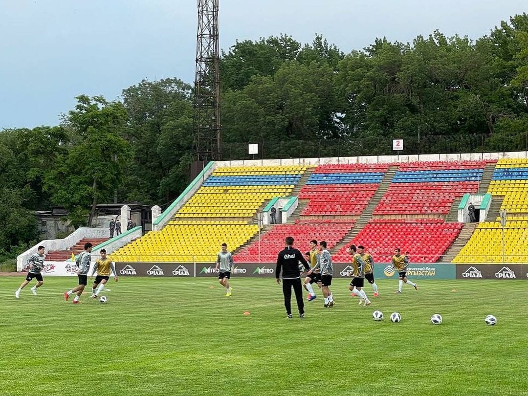 Футболисты «Ахала» провели официальную тренировку перед матчем с «Дордоем»