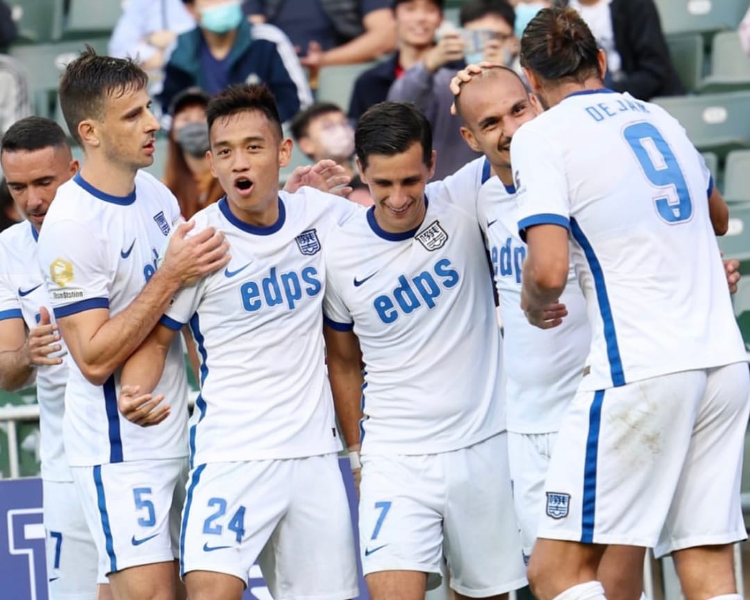 Ruslan Mingazow «Kitçidäki» ilkinji baýragyny gazandy