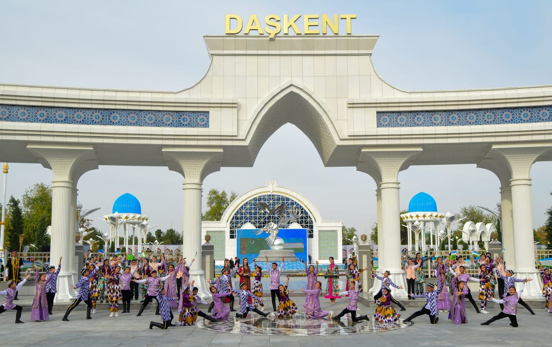 Президенты Туркменистана и Узбекистана открыли в Ашхабаде парк «Ташкент»