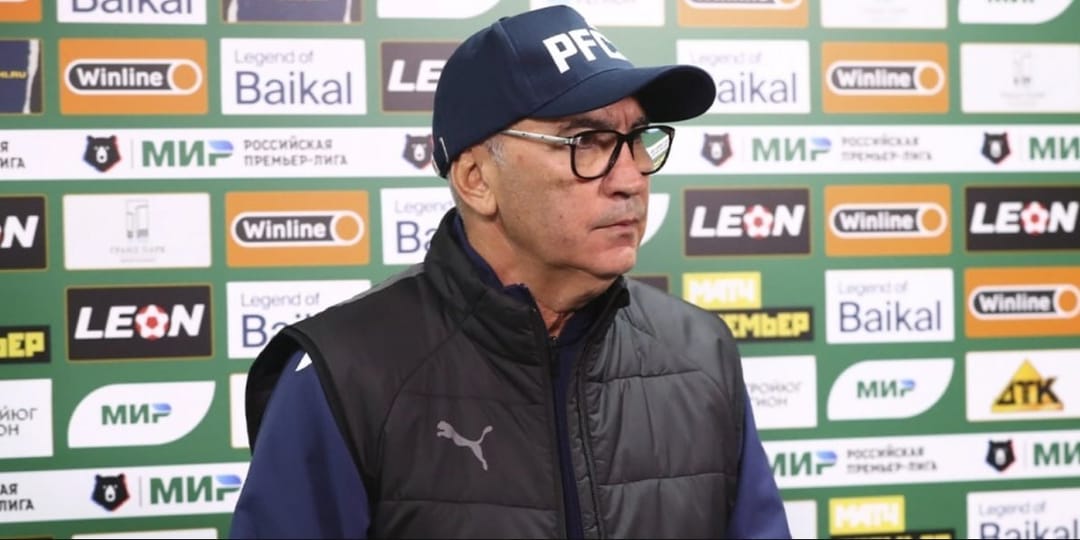 Вратарь «Сочи» Денис Адамов рассказал о совместной работе с Курбаном Бердыевым