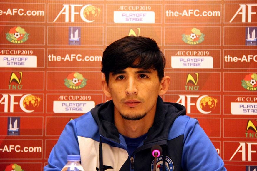 «Нефтчи» усилился полузащитником сборной Таджикистана