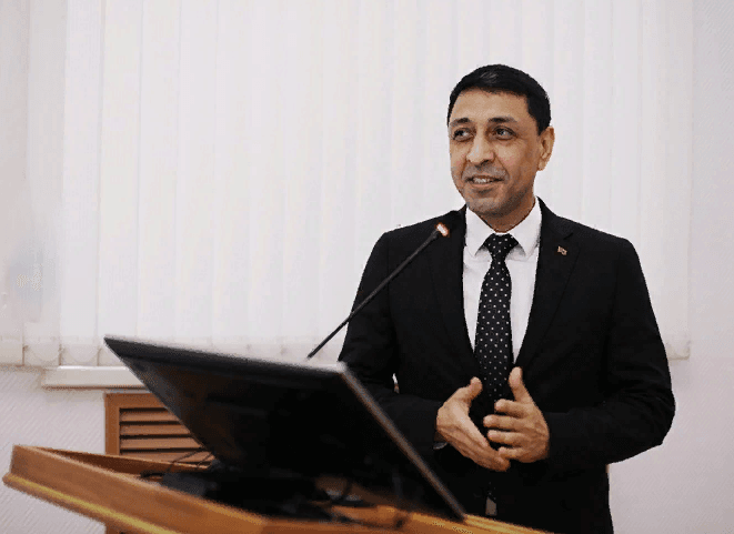 Генконсул Туркменистана в Казани выступил на конференции по случаю Дня дипломатического работника РФ