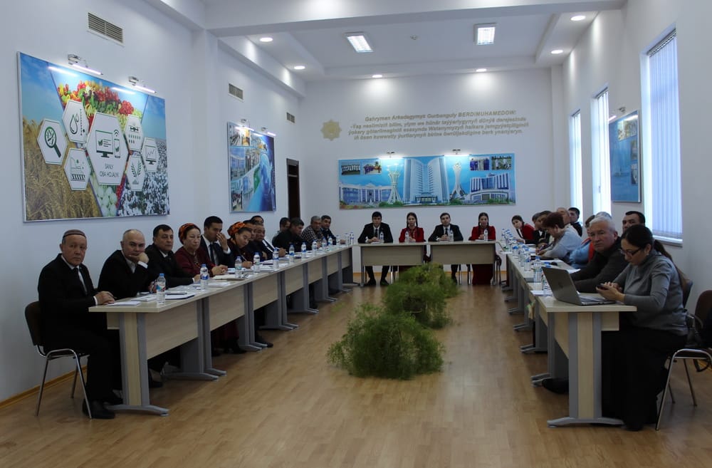 В Дашогузе проведен семинар по водной дипломатии 