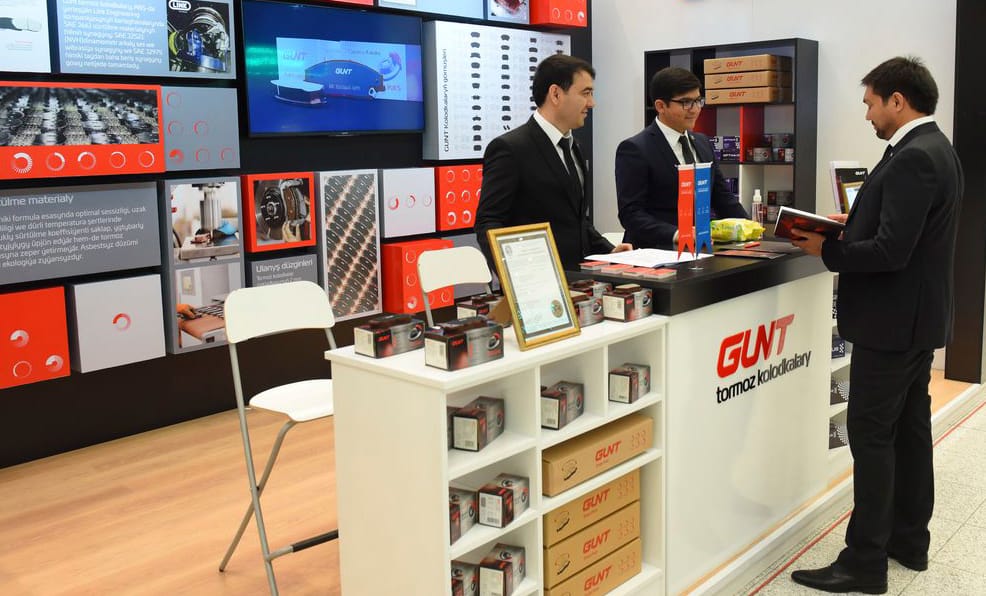 Türkmenistanyň telekeçileri daşary ýurtly hyzmatdaşlar bilen 145 million dollardan gowrak 63 şertnama baglaşdy