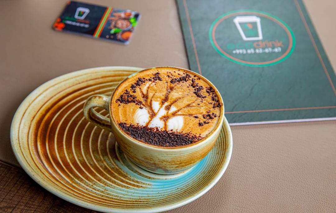 «Ecodrink» kofe dükany içgileri we süýjülikleri çalt eltip bermek hyzmatyny hödürleýär