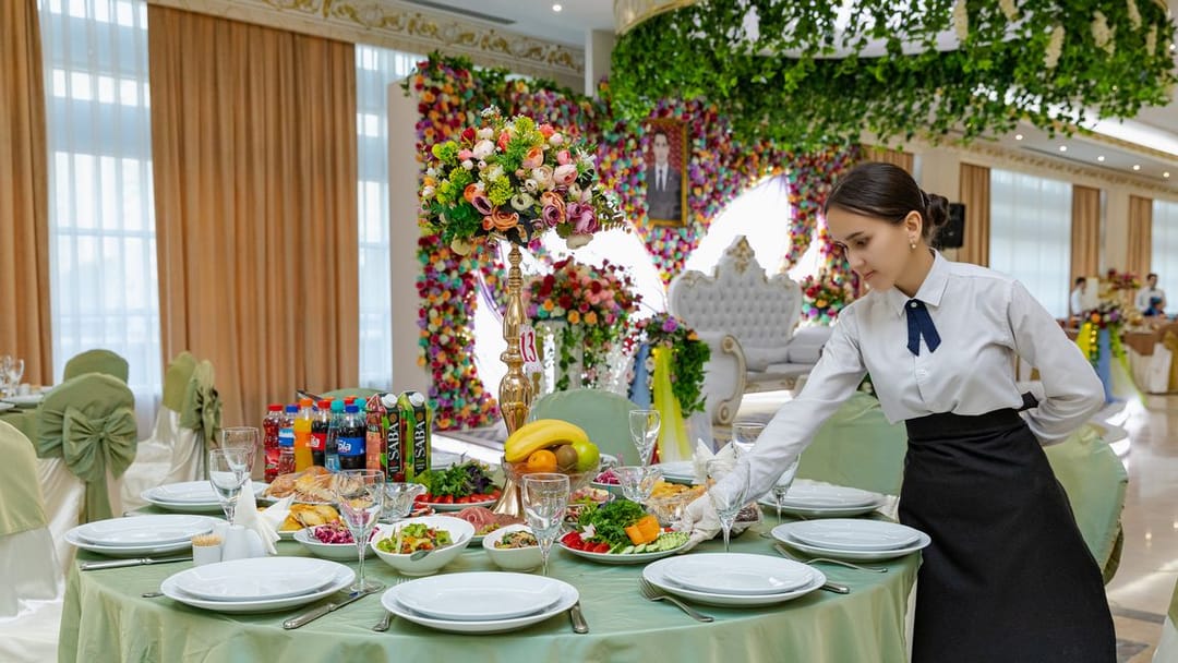 Ashgabat banquet hall Ak Ýol will help organize weddings on the most beautiful dates in 2024