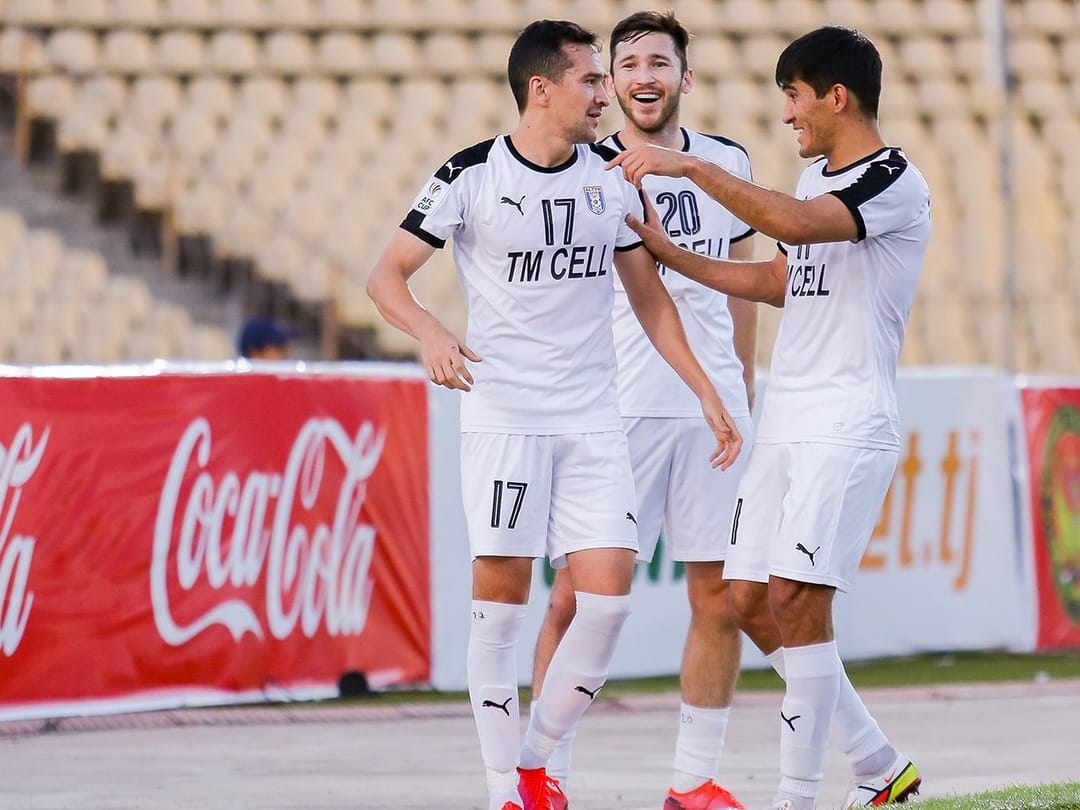 «Алтын асыр» обыграл «Нефтчи» в Кубке АФК благодаря голу Аннаева с пенальти