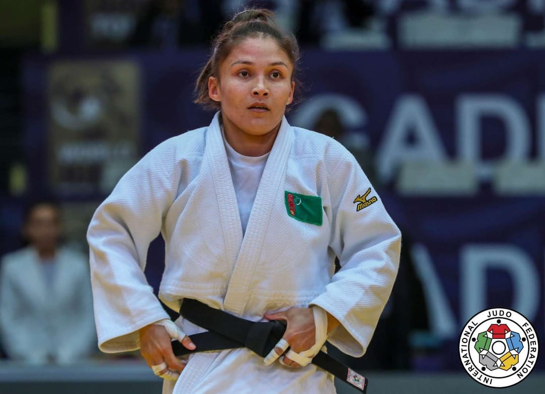 Дзюдоистка Бабамуратова не смогла пробиться в 1/8 финала на Олимпиаде в Токио