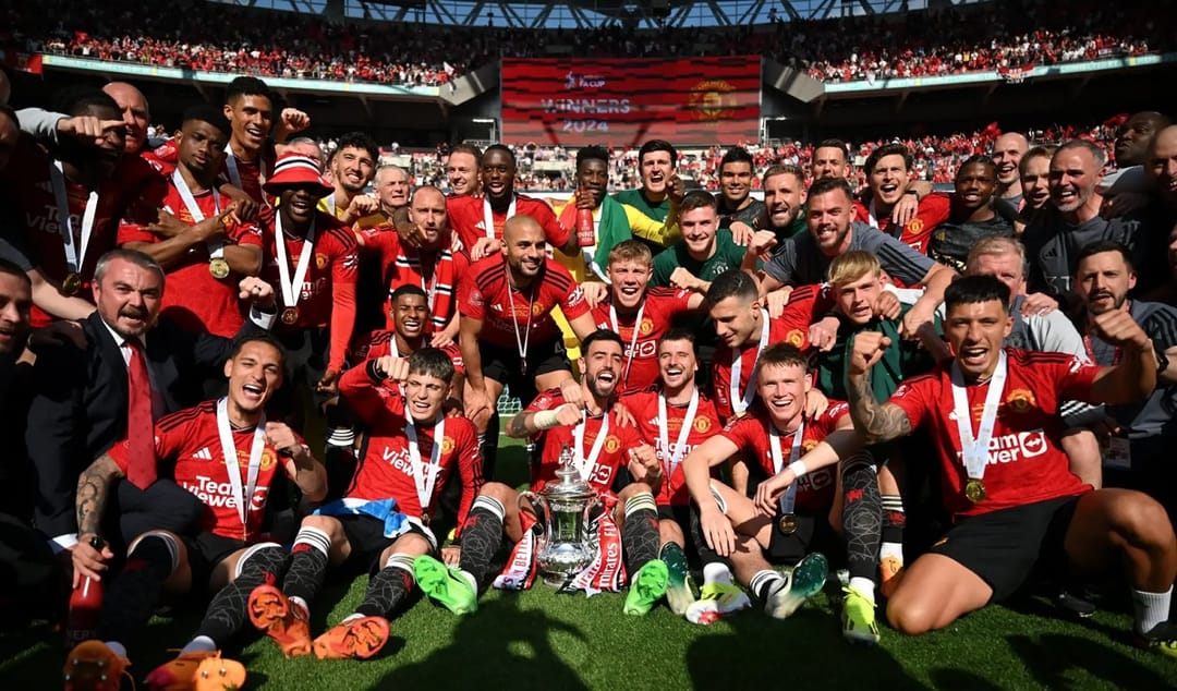 Manchester United beat Manchester City in the FA Cup final