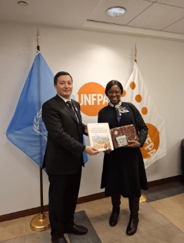 Исполнительный директор ЮНФПА назвала туркменскую модель лидерства примером для других стран