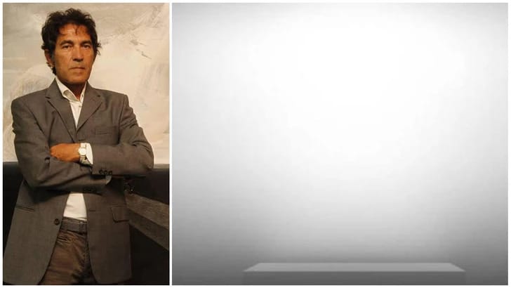 Невидимая скульптура итальянского мастера ушла с молотка за $18 тысяч