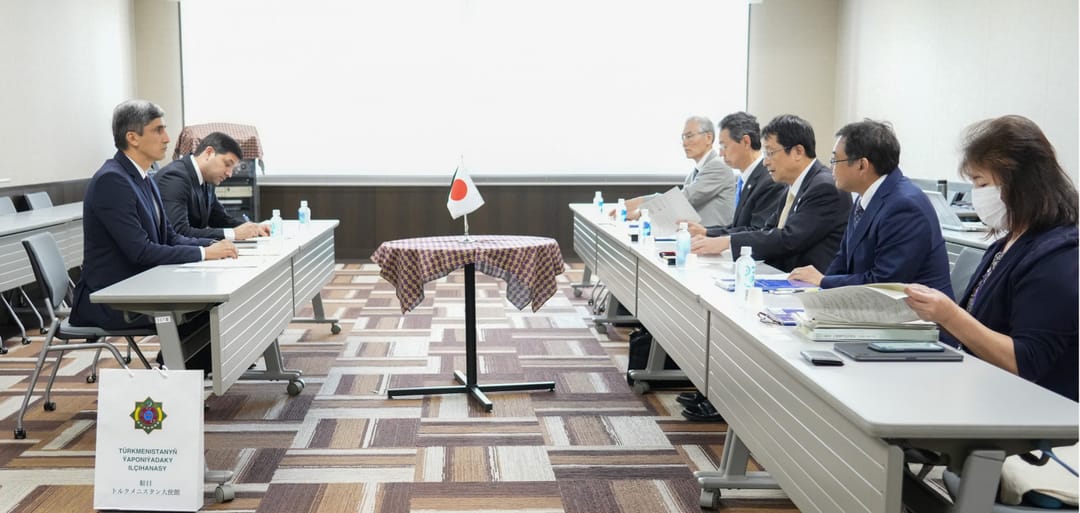 The Ambassador of Turkmenistan to Japan and the head of the University of Tsukuba discussed further cooperation