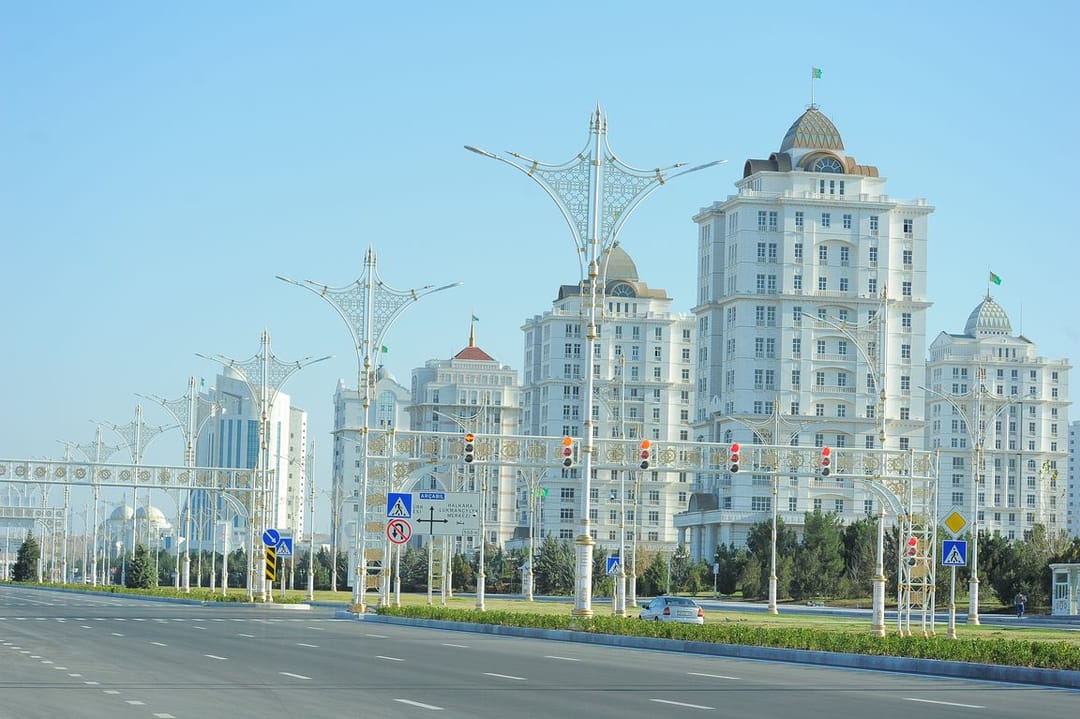 Is a mask necessary for a driver of a private car in Turkmenistan?