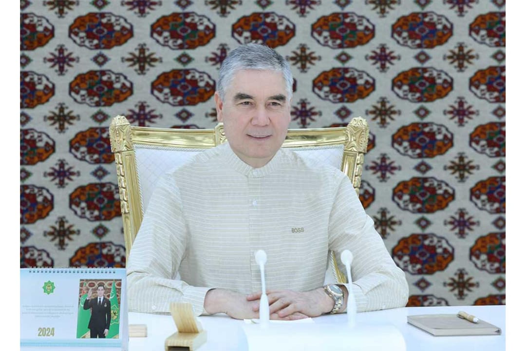 Гурбангулы Бердымухамедов совершил рабочую поездку в город Аркадаг