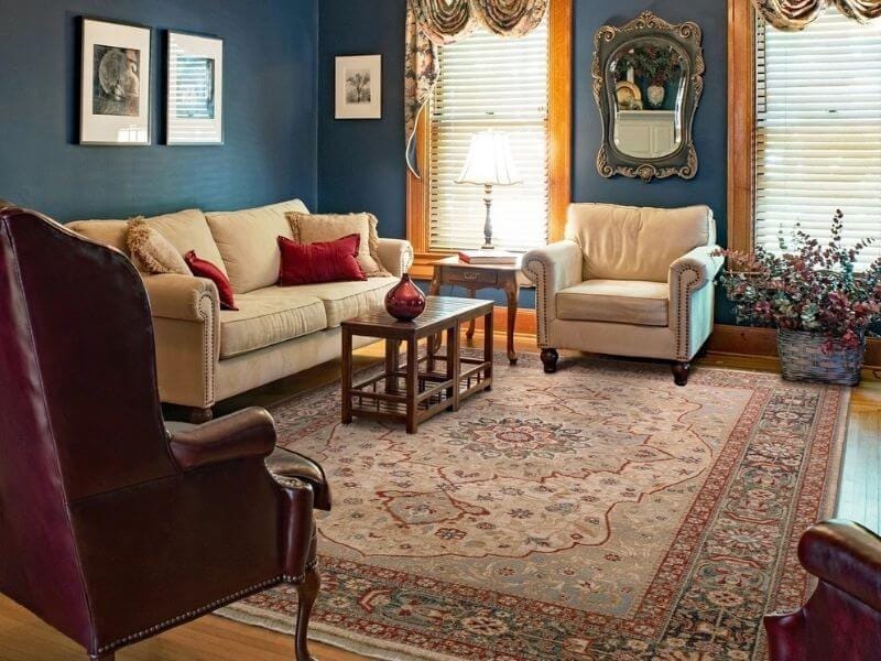 Kümüş Ýüpek’s masters will create a suitable carpet the interior of each room