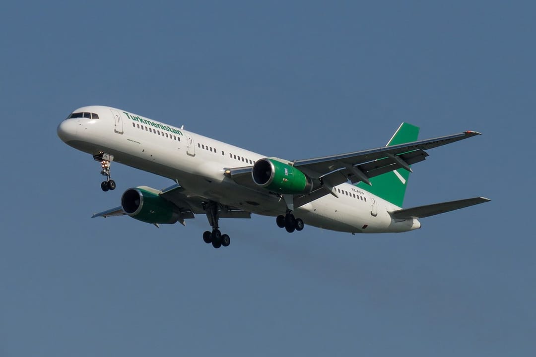 Представительство авиакомпании «Туркменистан» в России разъяснило правила вылета пассажиров из Казани в Туркменабат