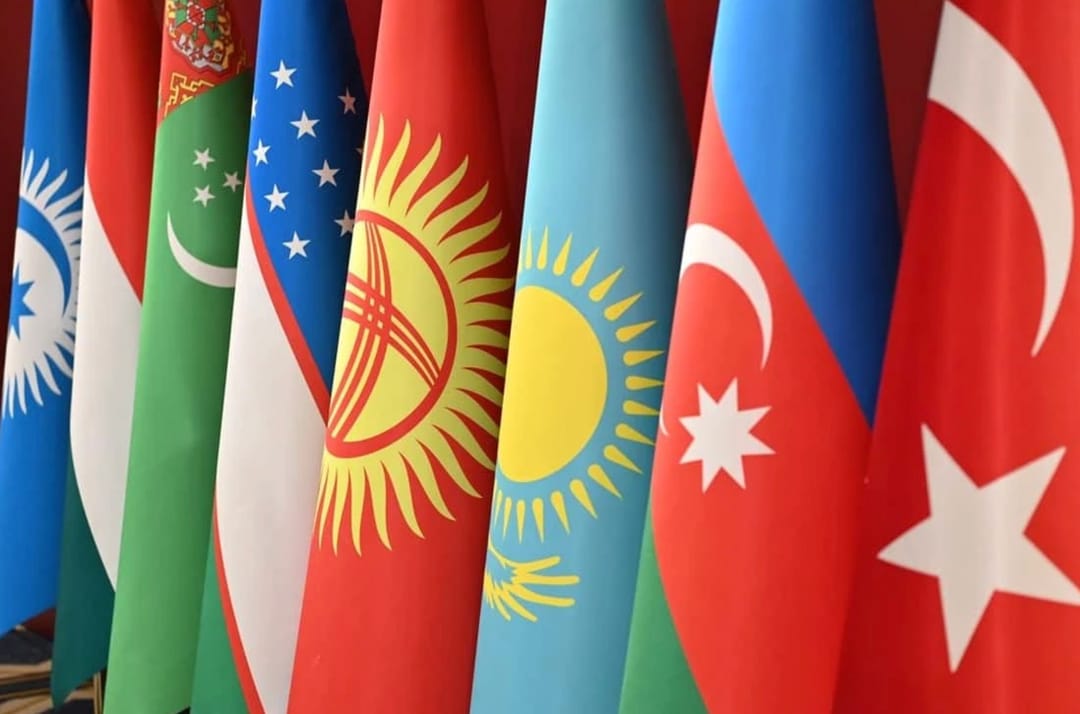 Ambassador of Turkmenistan Golliyev takes part in the summit of the United Territories Territory in Bishkek