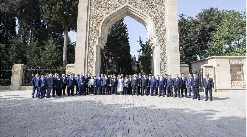 Türkmen wekiliýeti Bakuda Gümrük gulluklarynyň başlyklarynyň sekizinji ýyllyk sebitara ýygnagyna gatnaşdy