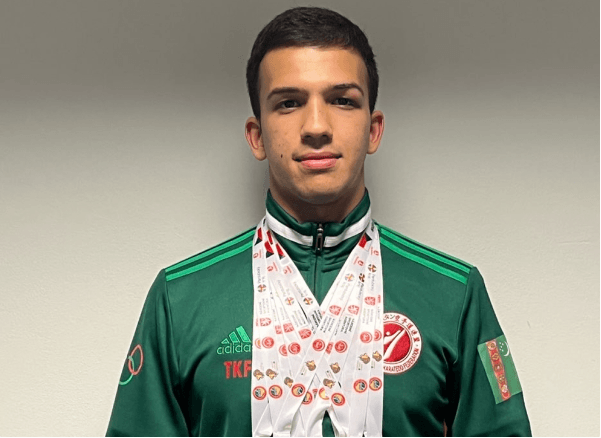 Dawut Nazmyradow karatedo boýunça Italiýada geçirilen halkara ýaryşda bürünç medal gazandy