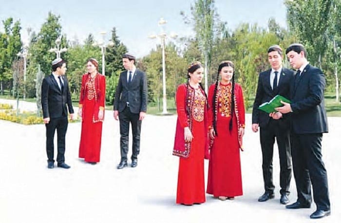 Türkmenistanda ýaşlaryň arasynda terbiýeçilik ähmiýetli wagyz-nesihat işleriniň gerimi giňeldiler