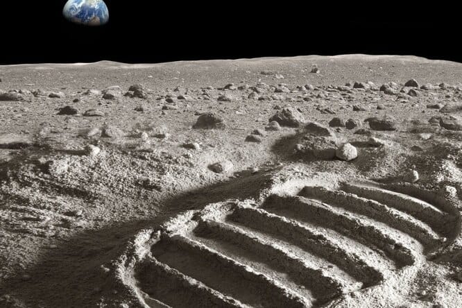 На аукцион будет выставлена лунная пыль