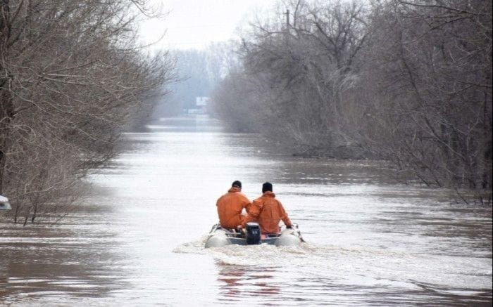 Russiýada suw süýşgünleri bilen bagly ýagdaý ýitileşýär