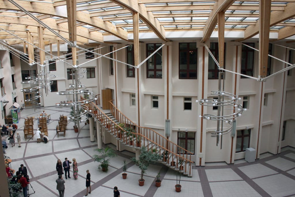 Московский международный университет продолжает осенний набор на программы дистанционного обучения