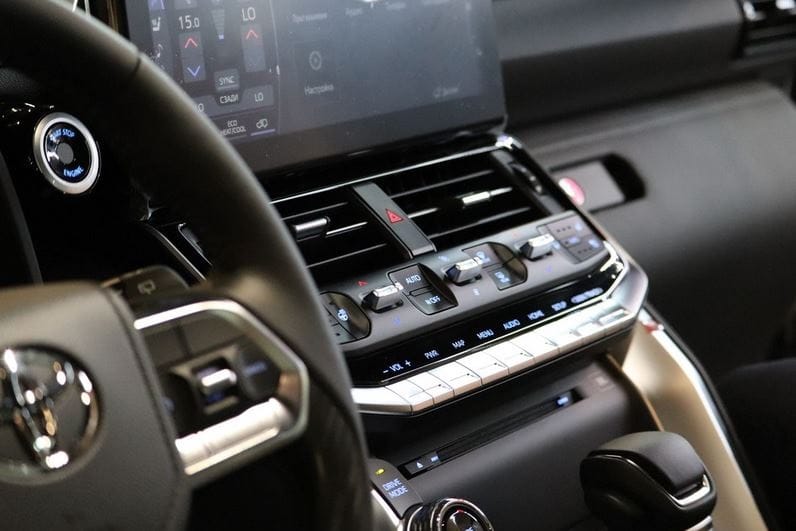 Toyota готовится запустить массовое производство робо-такси