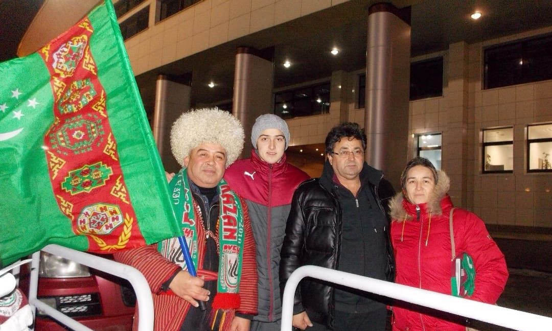 Отец Сердара Азмуна: «Бердыев очень многое сделал для моего сына» 