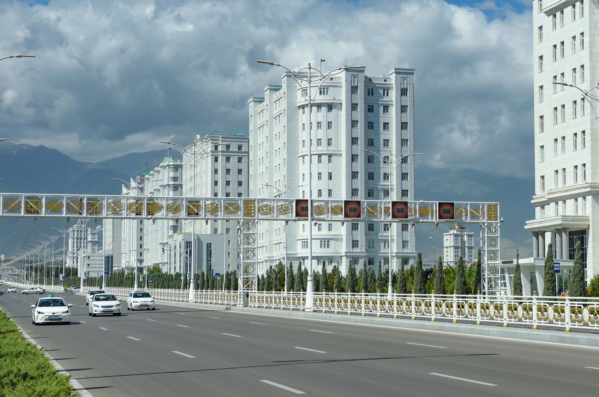 Как подготовить автомобиль к экстремальной жаре