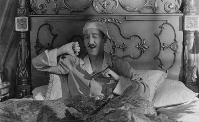 Бодрые 10 минут: как победить сонную апатию по утрам