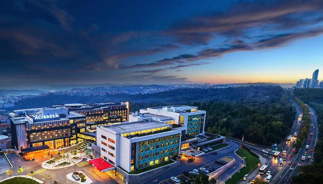 Институт сенологии Acıbadem: наука и опыт в борьбе с раком груди