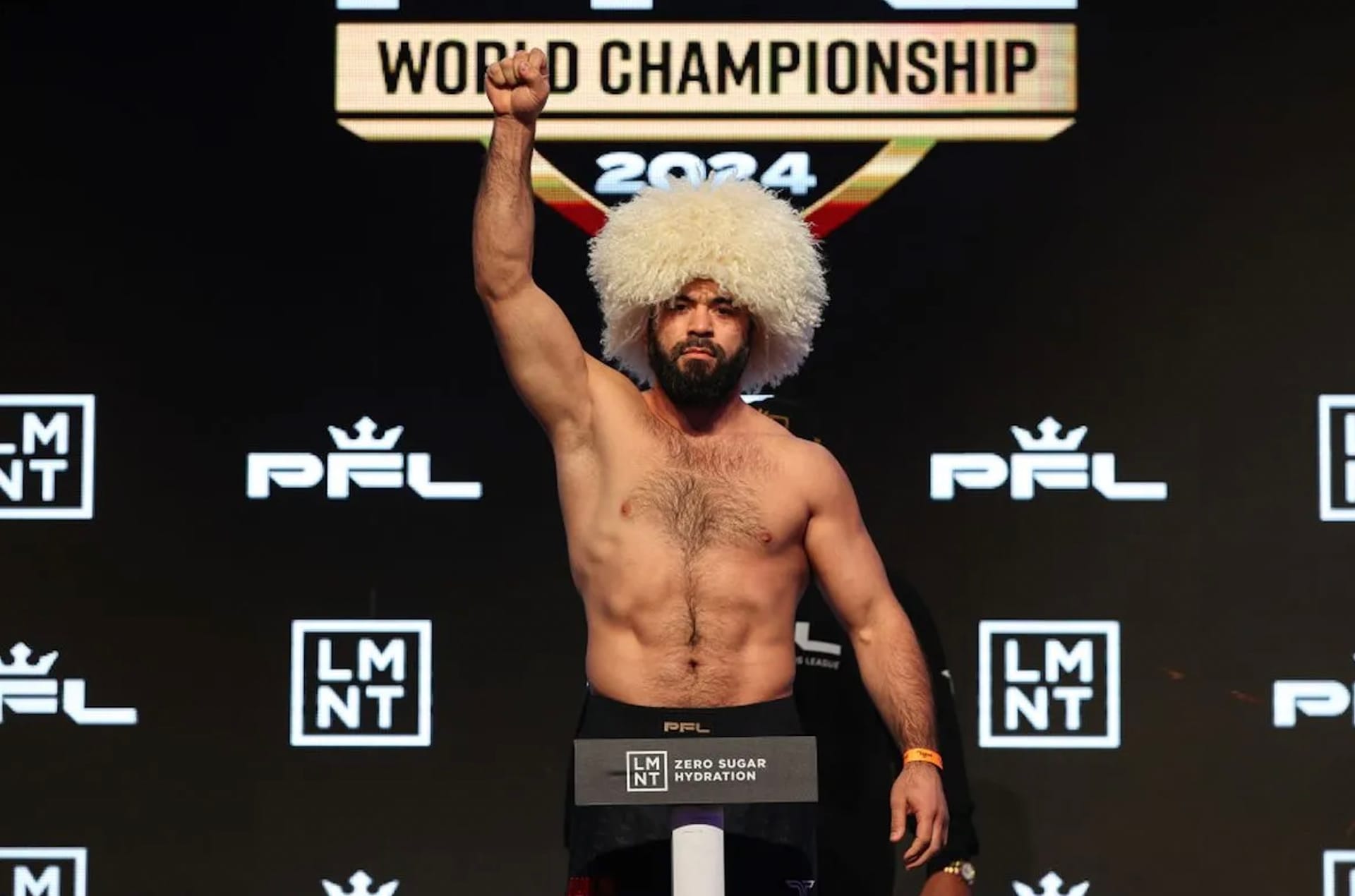 Döwletjan Ýagşymyradow – PFL-iň ilkinji türkmen çempiony