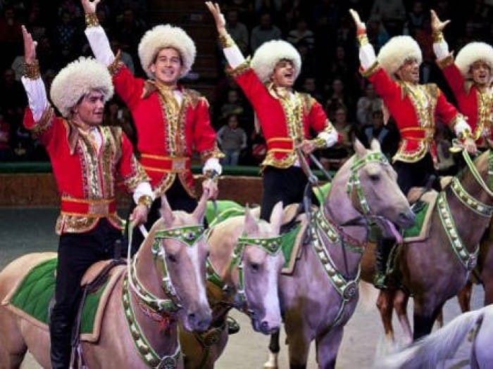 Джигиты группы национальных конных игр «Галкыныш»  признаны звездами мировой величины