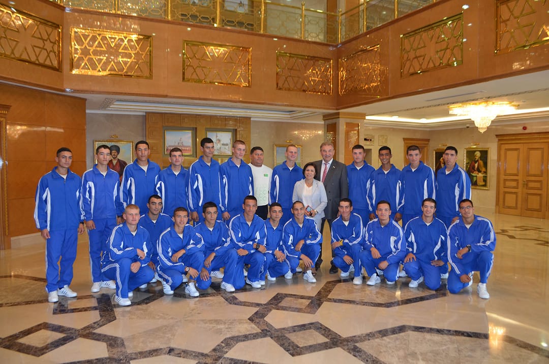 Владислав Третьяк и Ирина Роднина посетили Туркменистан в дни проведения Игр «Ашхабад 2017»